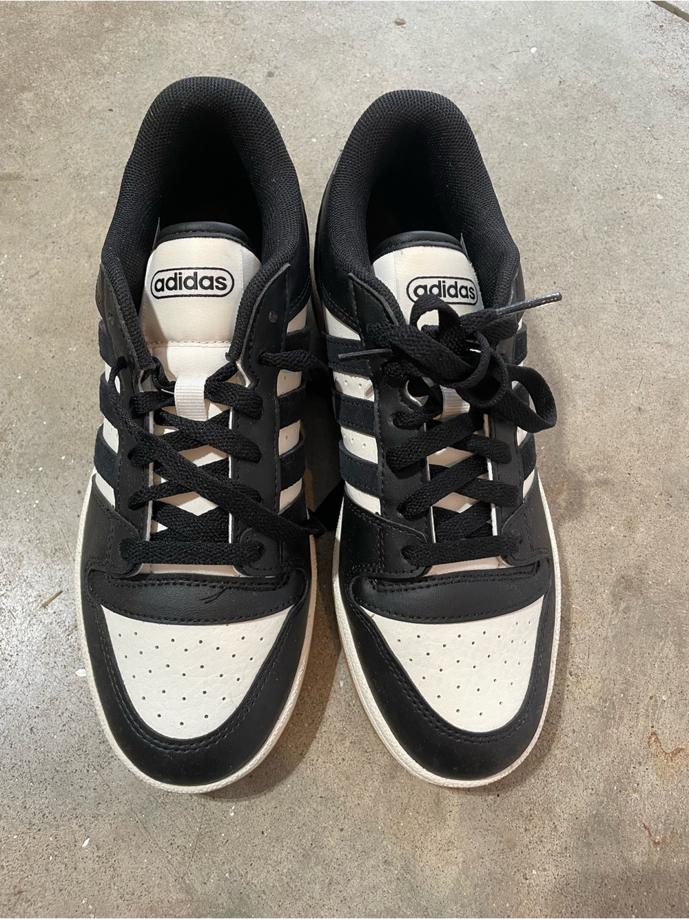 Adidas boys sneakers